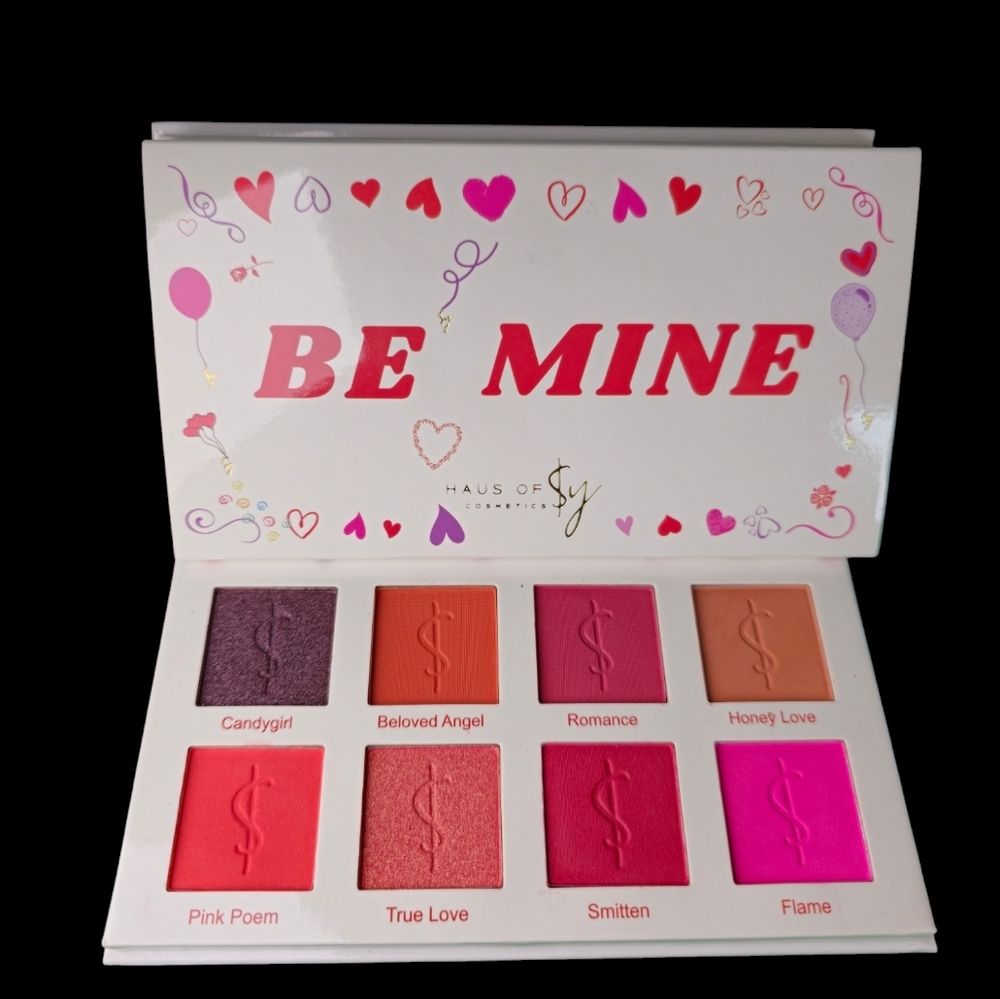 BE MINE - Romantic Eyeshadow Palette with Reds and Pinks. For Valentine's Day 💕